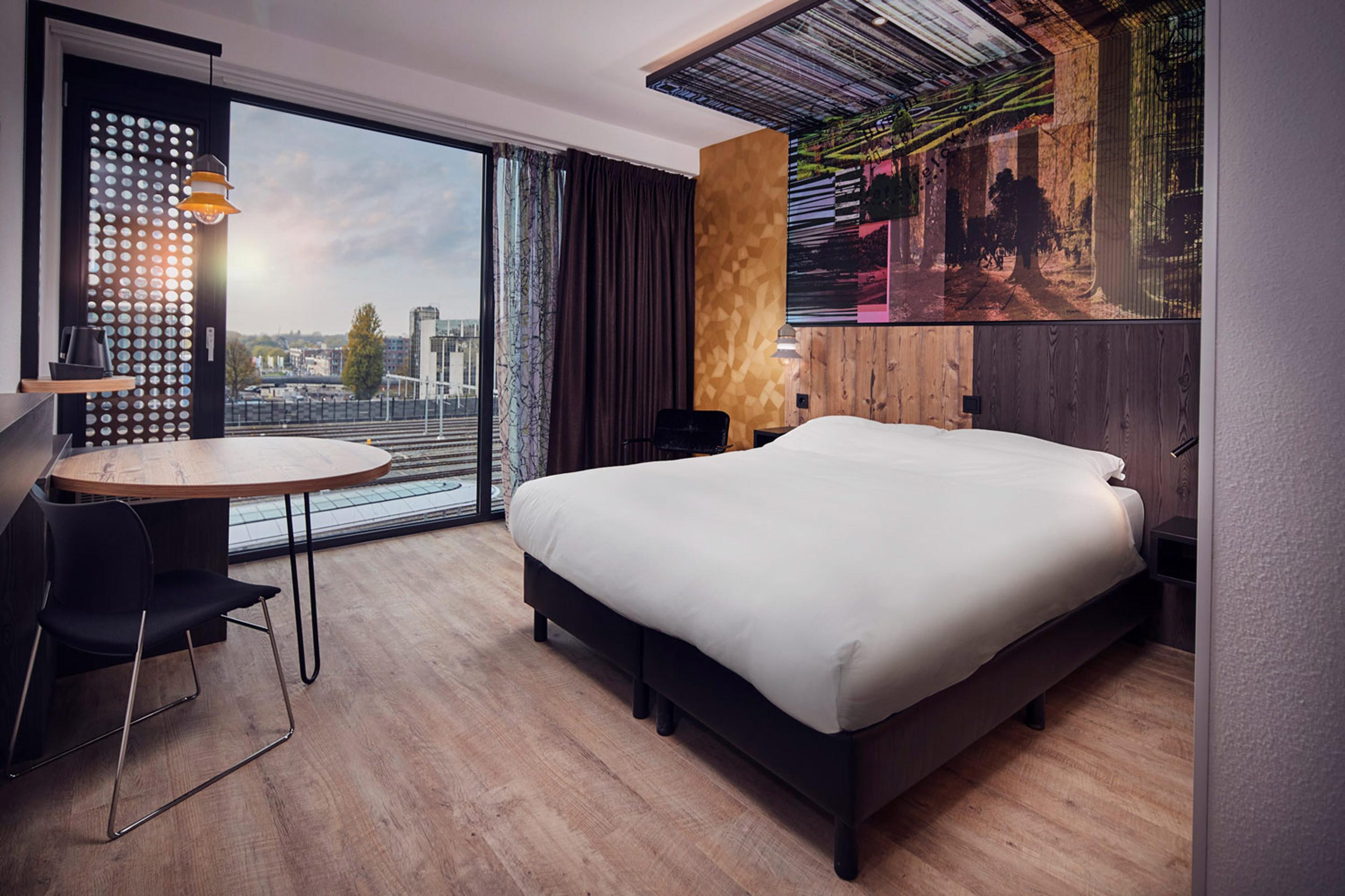 Hotel Inntel Centre 4*